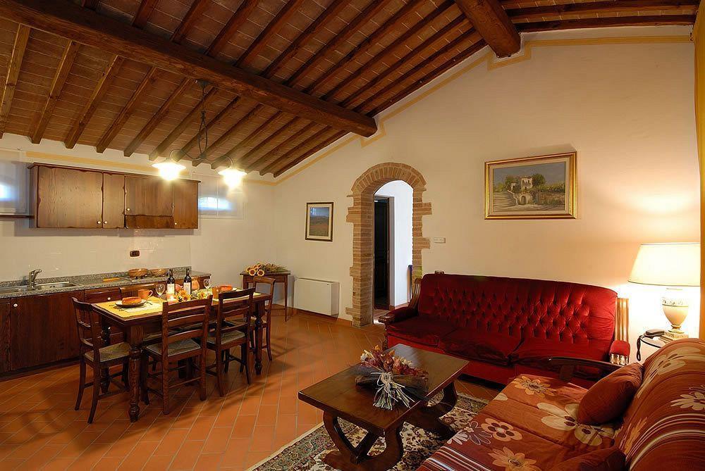 Isola d'Arbia Il Colombaio, Siena -Appartamenti E Camere- מראה חיצוני תמונה