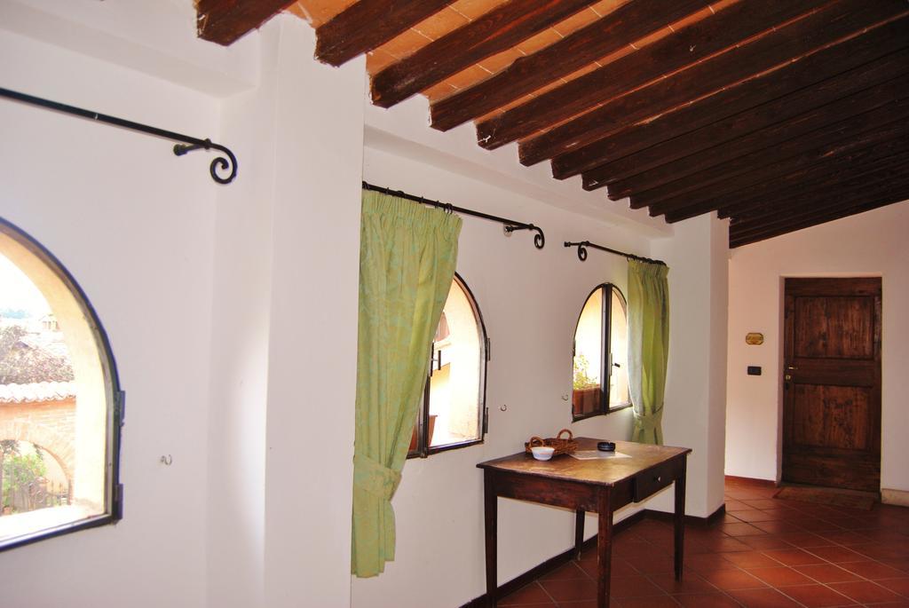 Isola d'Arbia Il Colombaio, Siena -Appartamenti E Camere- מראה חיצוני תמונה